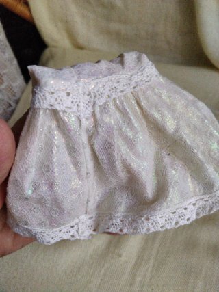 Vestido de muñeca Famosa brillante