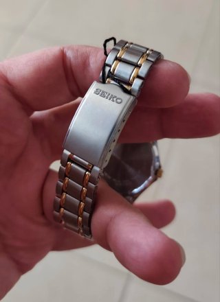 Reloj SEIKO bicolor NUEVO con bisel brújula