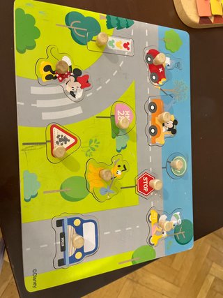 Puzzle Disney con personajes y coches