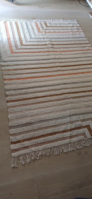 Alfombra lana diseño geométrico