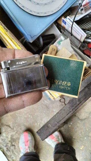 Mechero Vintage Sarome Liquid-I Japón