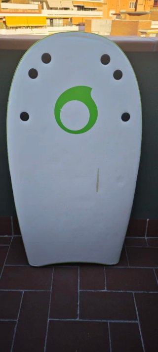 Bodyboard Tribord Weezmi con Asas + Funda Térmica