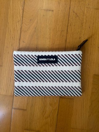 Clutch Bimba y Lola Rayas