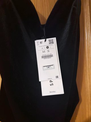 Body terciopelo Bershka negro talla M