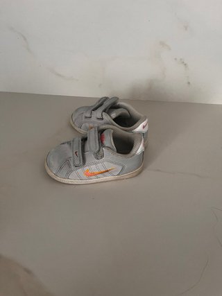 Zapatillas Nike Gris Talla 22