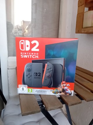 Nintendo Switch 2  + 4 juegos