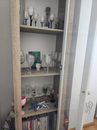 Mueble vitrina de salón