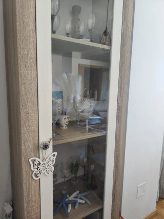 Mueble vitrina de salón