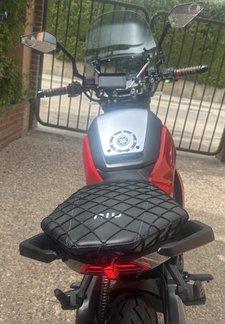 Moto Eléctrica NIU RQI Sport Carnet Coche