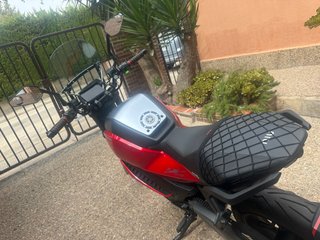 Moto Eléctrica NIU RQI Sport Carnet Coche