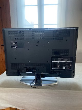 TV Sony Bravia 31.5 Negra/Plateada