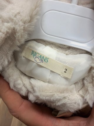 Conjunto abrigo pelo y capota niña Rigans 2 años