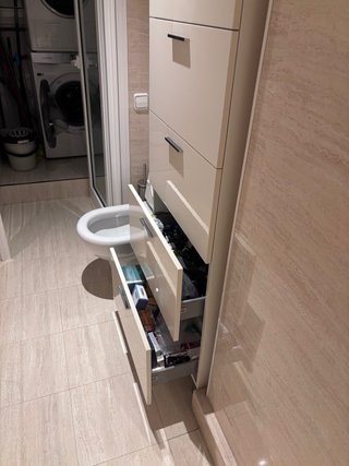 Mueble de baño alto blanco