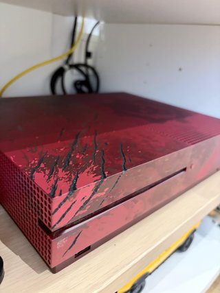 Xbox One S 2TB Gears of War 4 Edición Limitada