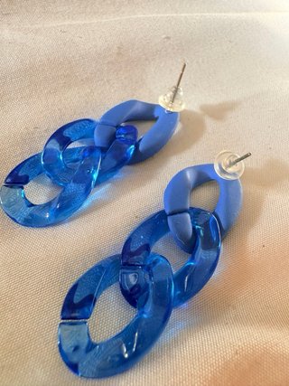 Pendientes de eslabones azules