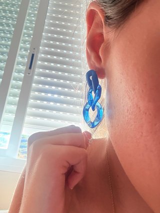 Pendientes de eslabones azules