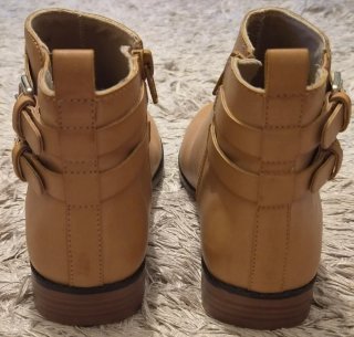 Botines Zara Girls camel talla 35 con hebillas