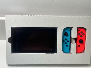 Nintendo Switch nueva con todos accesorios y extra