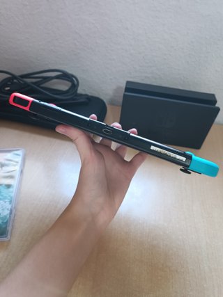 Nintendo Switch V2 (160 GB) + Giochi Zelda