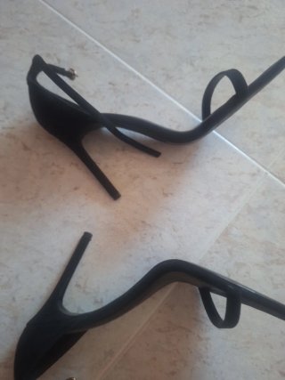 Zapatos de tacón negros Mango