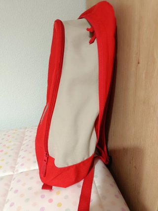 Mochila Adidas Roja y Beige