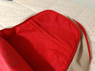 Mochila Adidas Roja y Beige
