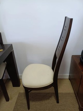 Mesa comedor y 6 sillas madera