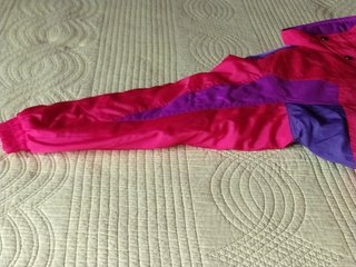 BUZO DE ESQUÍ, COLOR ROJO-AZUL-MORADO TALLA 152 CM