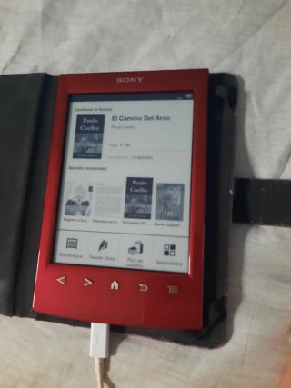 Sony Reader PRS-T1 Rojo