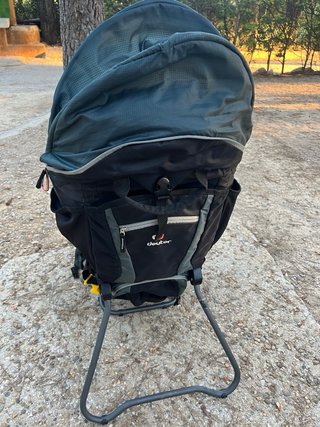Mochila portabebés senderismo