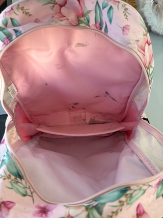 Mochila escolar rosa floral con bolsillos