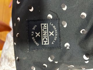 Mochila Munich Estampada Luna Negra