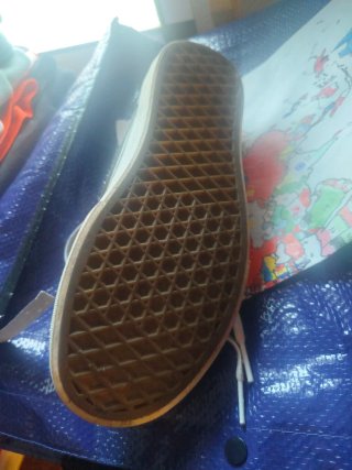 Zapatillas Vans Negras y Blancas