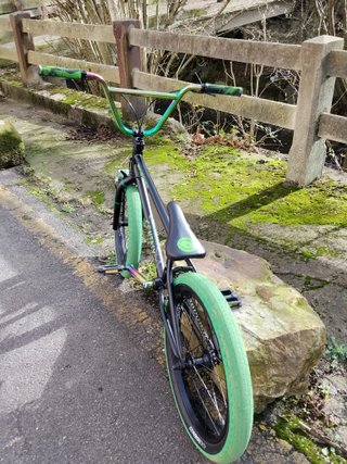 Bicicleta BMX KHE Centrix 20 Negra
