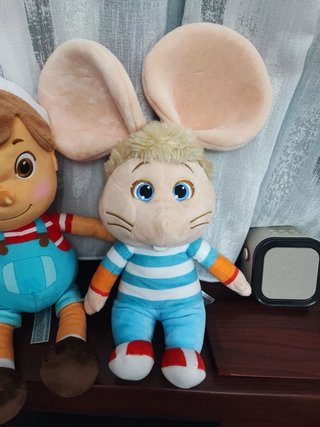 Peluche interattivi Pinocchio e topo