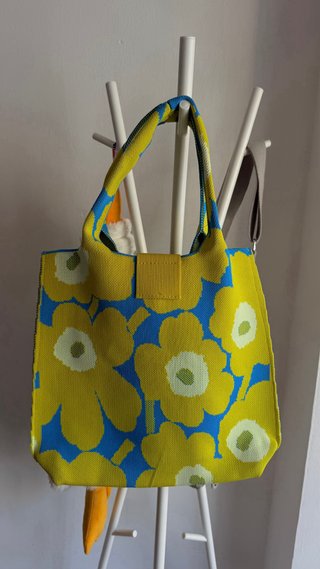 Bolso de mano con estampado floral