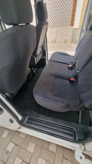 Nissan NV200 2012