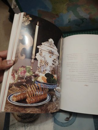 Libro Gusto y Gustos Toño Pérez