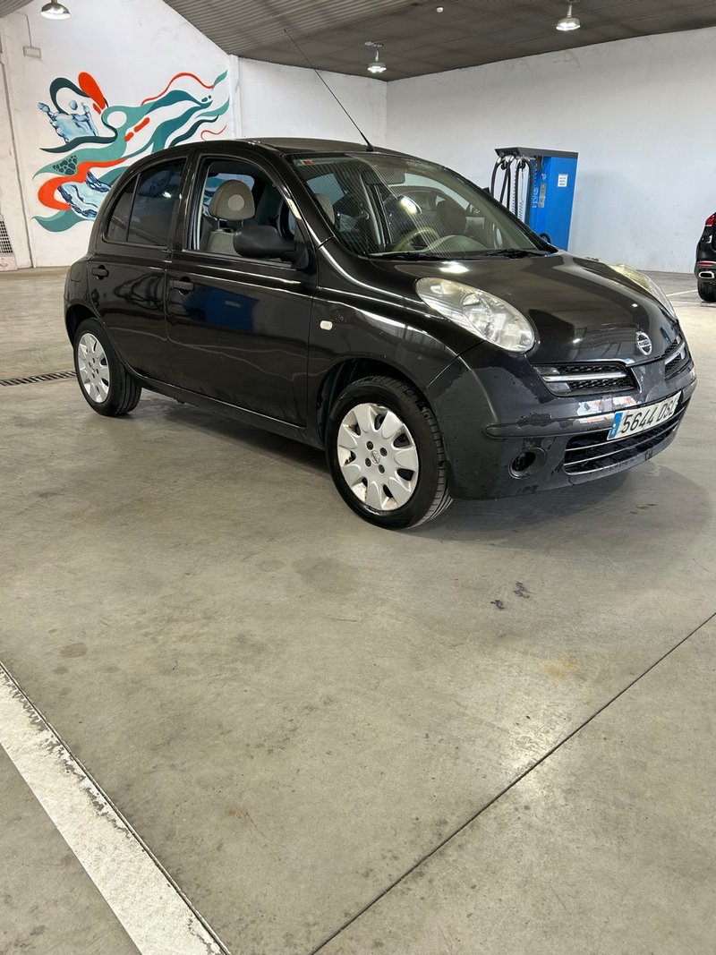 Nissan Micra 2005 - foto 1