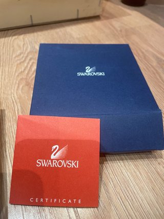 Portachiavi con pesce in cristallo Swarovski