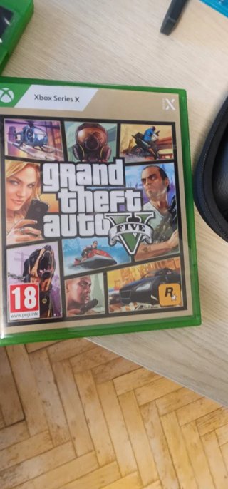 Xbox Series X 1TB + Mando  + 2 Juegos gta5 + forza