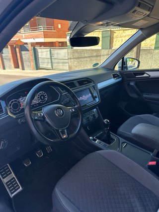 VOLKSWAGEN TIGUAN RLINE