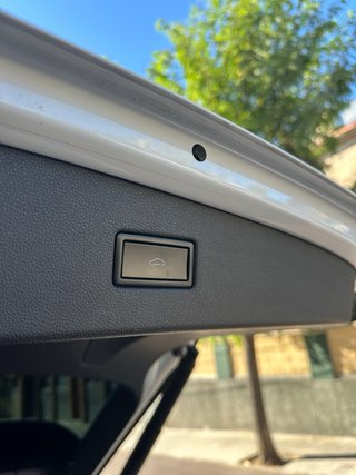 VOLKSWAGEN TIGUAN RLINE
