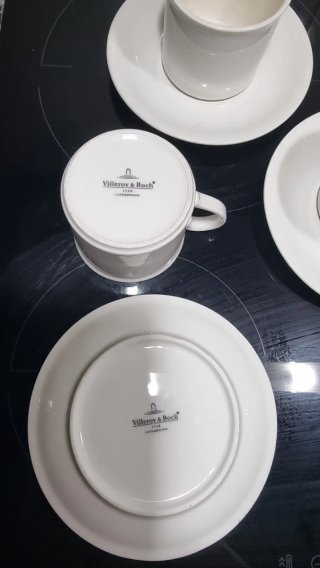 Villeroy & Boch 5 tazas y platillos