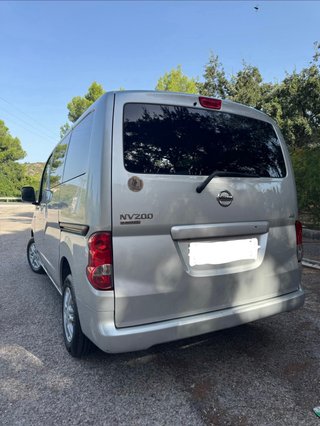 Nissan NV200 2012
