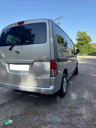 Nissan NV200 2012