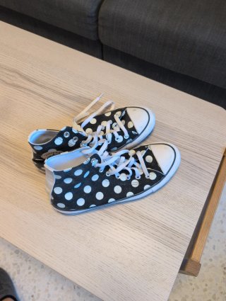Converse Lunares Negro y Blanco Talla X