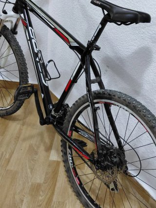 Bicicleta Montaña Talla M CONOR 6100