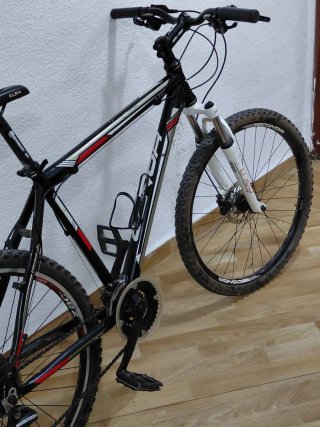 Bicicleta Montaña Talla M CONOR 6100
