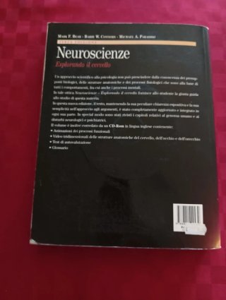 Neuroscienze. Esplorando il cervello. Con CD-ROM